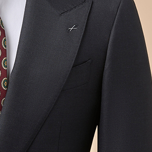 SS23_21 Peak Lapel_Resize 2